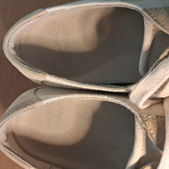 Dansko leather canvas floral lace up shoes 7 1/2 quality flat. - Picture 6 of 8